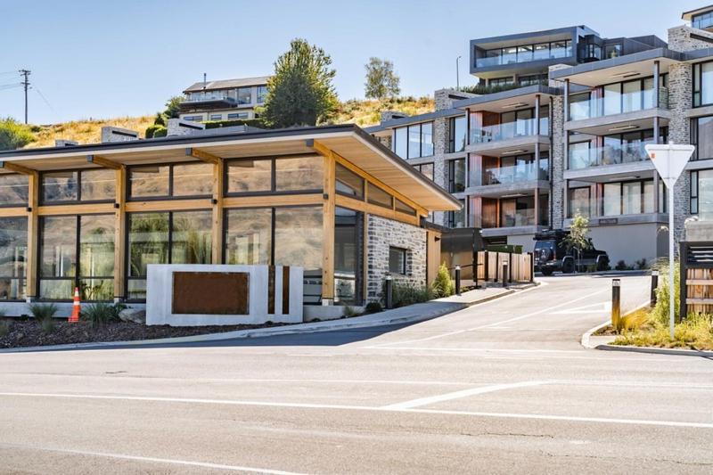 Winona Of Wanaka - Luxury Lakefront Apartment エクステリア 写真
